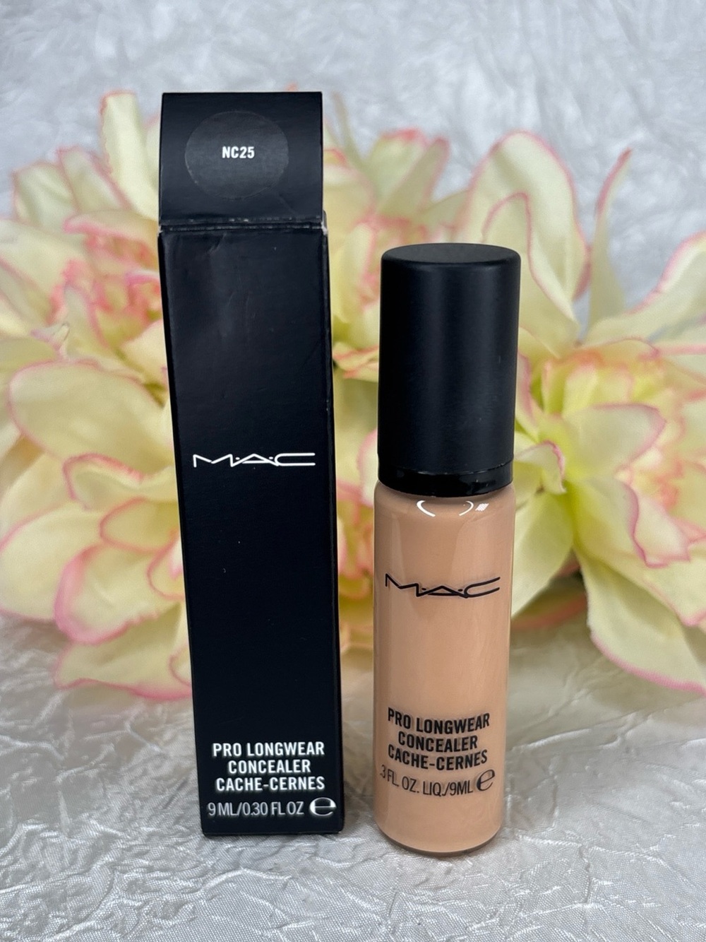 MAC Pro Longwear Concealer Corrector - NC25 - Full Size New In Box